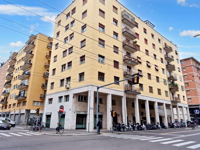 Studi privati in vendita