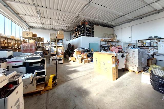 #23007 Capannone ad uso commerciale con cortile in vendita - foto 6