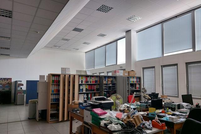 #23007 Capannone ad uso commerciale con cortile in vendita - foto 7