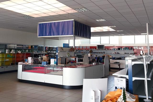 #23007 Capannone ad uso commerciale con cortile in vendita - foto 10