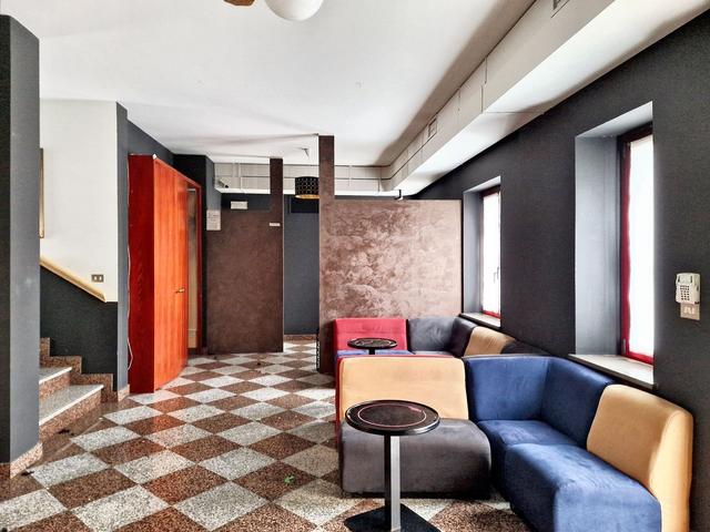 #23025 Edificio adibito a Bar-Ristorante con soprastante appartamento in vendita - foto 5
