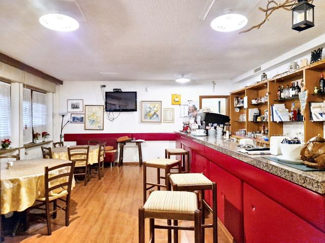 #23026 Albergo con Bar-Ristorante e due appartamenti in vendita - foto 4