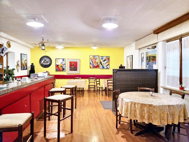 #23026 Albergo con Bar-Ristorante e due appartamenti in vendita - foto 5