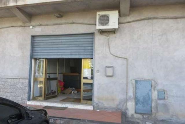 #23050 Locale deposito al piano terra in vendita - foto 2