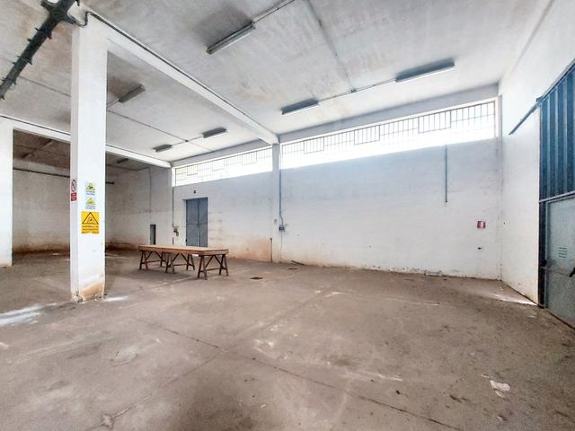 #23059 Capannone industriale con annessa area esterna in vendita - foto 11