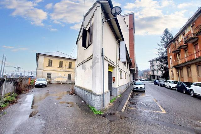 #23200 Laboratorio, magazzino e appartamento in vendita - foto 4