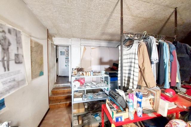 #23200 Laboratorio, magazzino e appartamento in vendita - foto 11