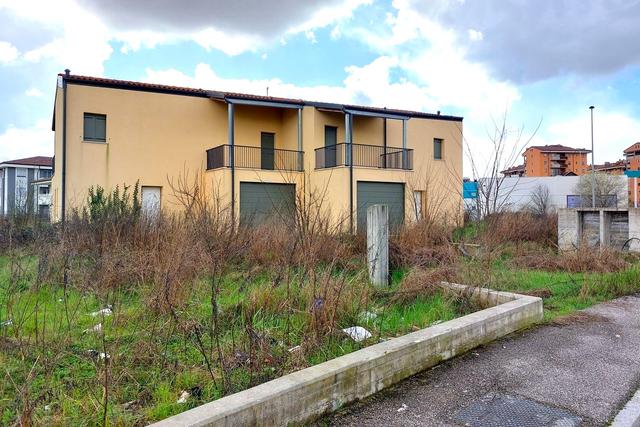 #23332 Comparto edificabile residenziale con rustico in vendita - foto 8