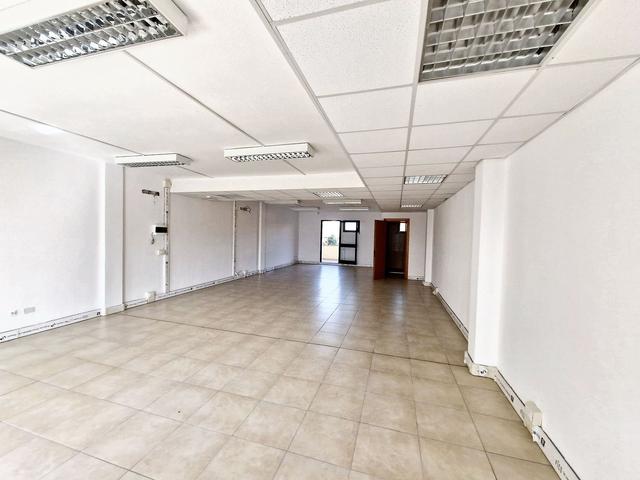 #23370 Cinque uffici adiacenti in zona centrale recentemente ristrutturati in vendita - foto 7