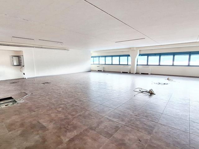 #23384 Ufficio e laboratorio adiacenti in complesso commerciale in vendita - foto 18