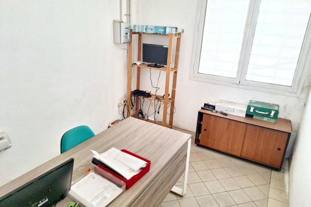 #23390 Porzione di capannone con corte in vendita - foto 10