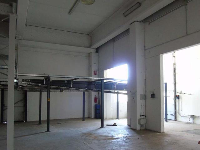 #23522 Capannone industriale con terreni in vendita - foto 10