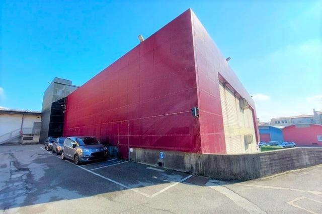 #23530 Complesso commerciale con depositi esterni in vendita - foto 4