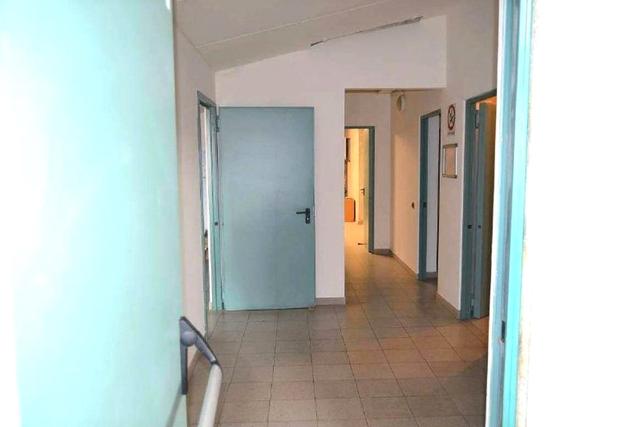 #23532 Negozio e ampio parcheggio in centro storico in vendita - foto 6