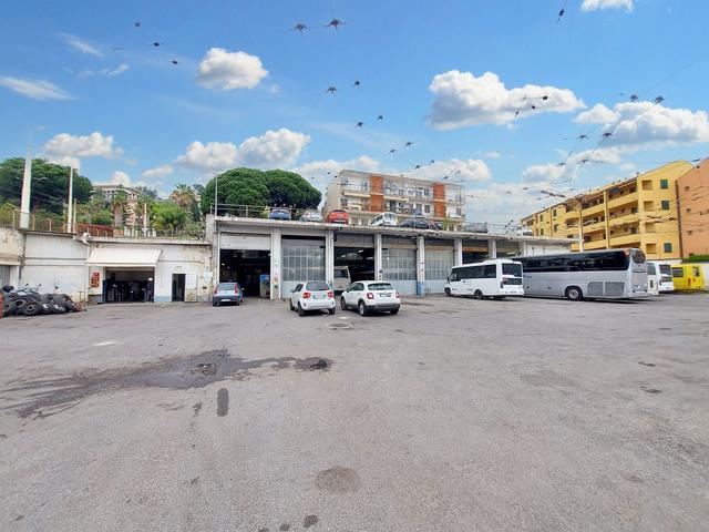 #23539 Complesso immobiliare direzionale-terziario con area edificabile in vendita - foto 3