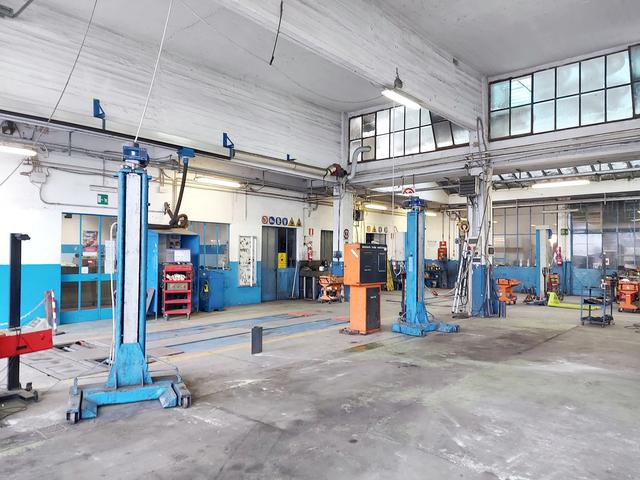 #23539 Complesso immobiliare direzionale-terziario con area edificabile in vendita - foto 14