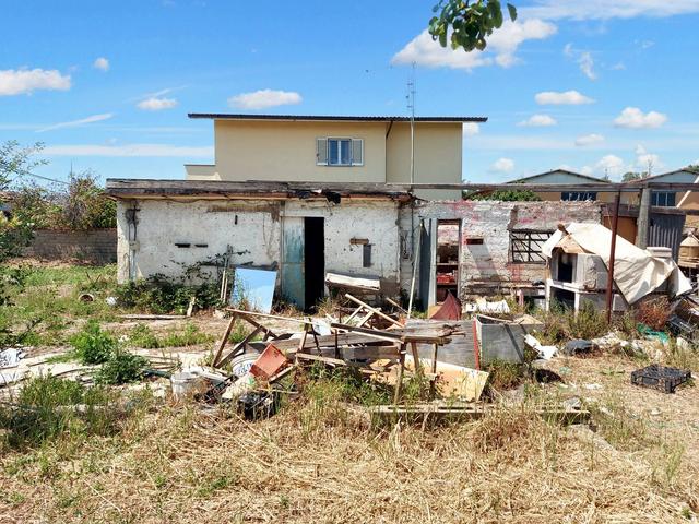 #23587 Terreno edificabile con manufatti in vendita - foto 6