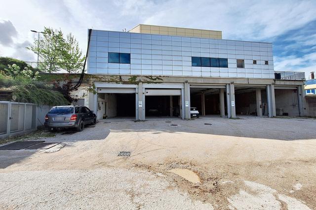#23620 Fabbricato commerciale - residenziale - artigianale in vendita - foto 7