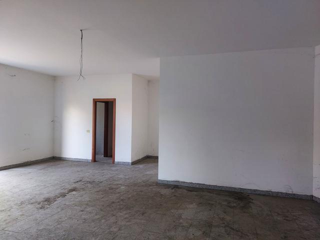 #23692 Locale commerciale in vendita - foto 4