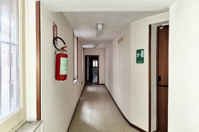 #23703 AFFITTO - Locali uffici e locali archivio in vendita - foto 11