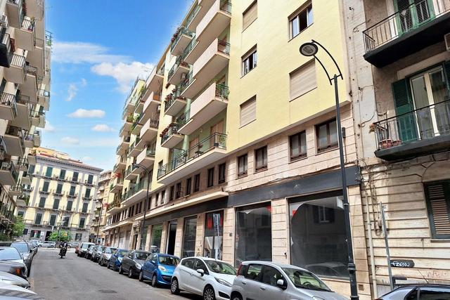 #23703 AFFITTO - Locali uffici e locali archivio in vendita - foto 14