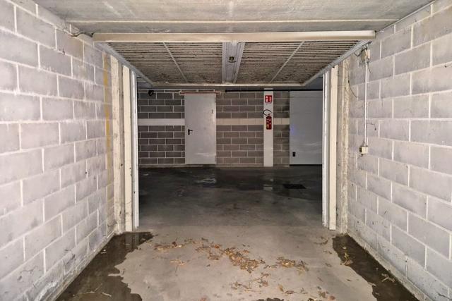 Garage in vendita