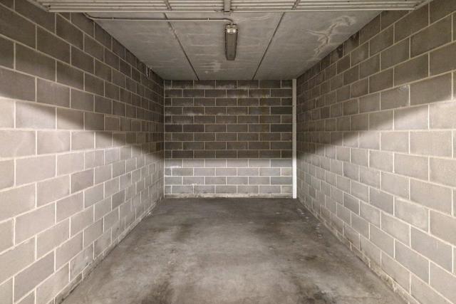 Garage in vendita