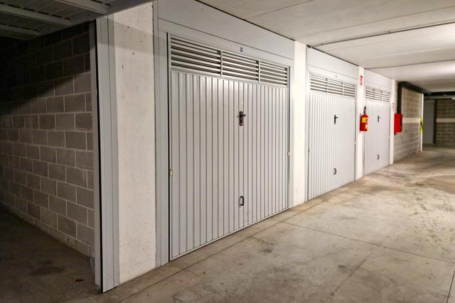 Garage in vendita