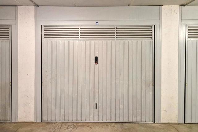 Garage in vendita
