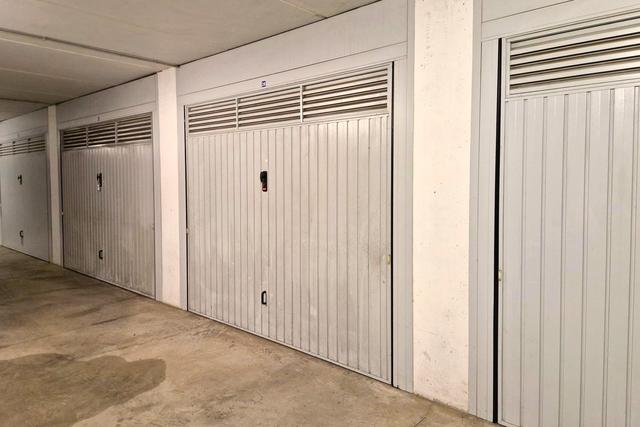 Garage in vendita