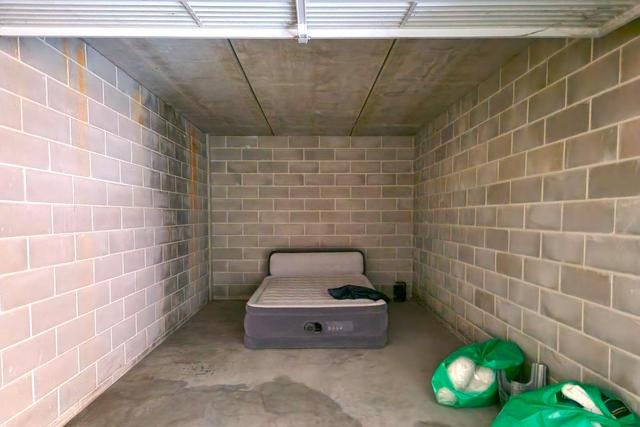 Garage in vendita