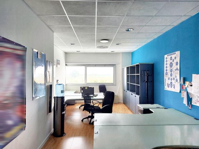 #23808 Porzione di fabbricato a destinazione uffici e servizi in vendita - foto 6