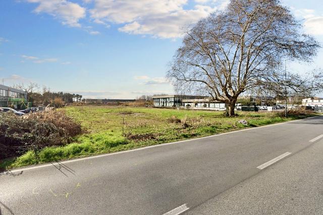 #23830 Appezzamenti di terreno di complessivi 21.745 mq in vendita - foto 8