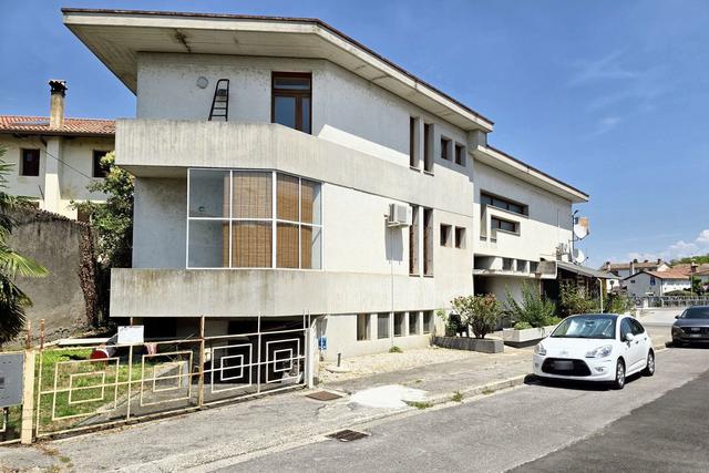 #23880 Locale commerciale su più piani in vendita - foto 18
