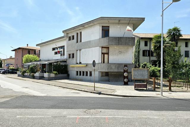 #23880 Locale commerciale su più piani in vendita - foto 20