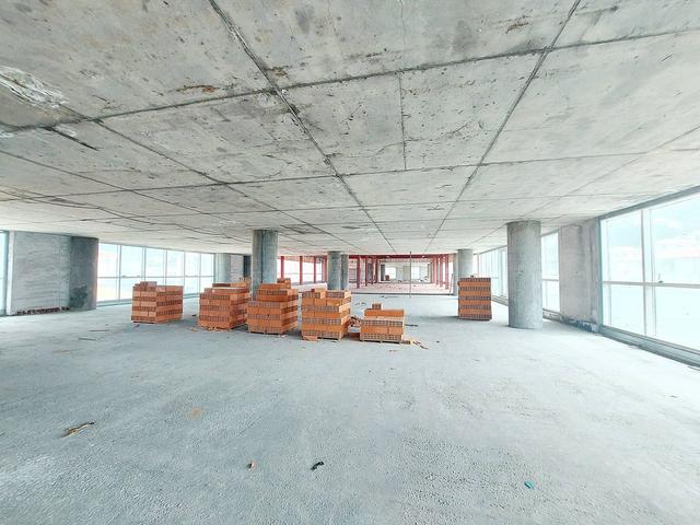 Complessi commerciali in vendita