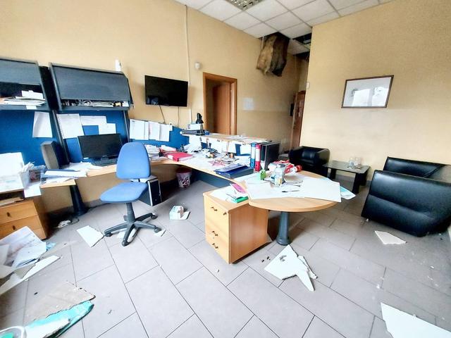 #23900 Capannone artigianale con uffici e corte in vendita - foto 18