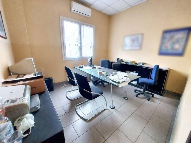 #23900 Capannone artigianale con uffici e corte in vendita - foto 21
