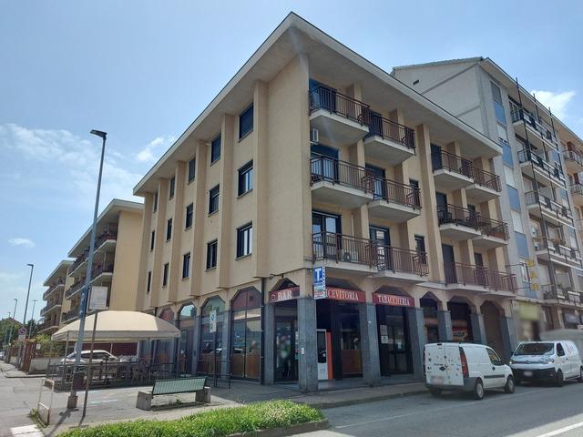 #23955 Locale commerciale al piano terra in vendita - foto 1