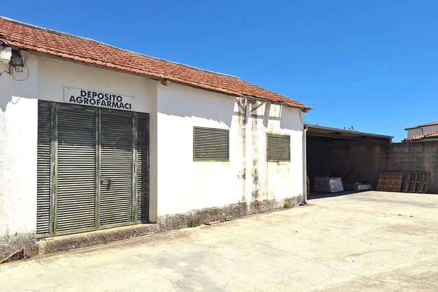 #23963 Complesso artigianale con cortile e pertinenze in vendita - foto 13