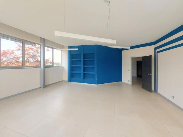 #23997 Porzione di complesso industriale in vendita - foto 10