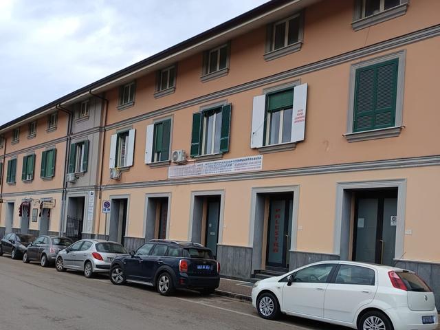 #24012 Ampio locale commerciale ad Alvignano in vendita - foto 9