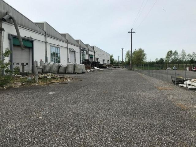#24048 Capannone industriale con area pertinenziale in vendita - foto 7