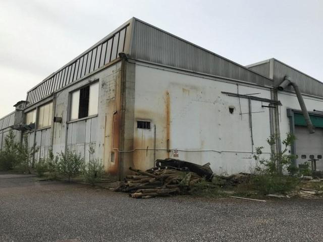 #24048 Capannone industriale con area pertinenziale in vendita - foto 8