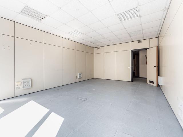 #24052 Ufficio in complesso direzionale in vendita - foto 2
