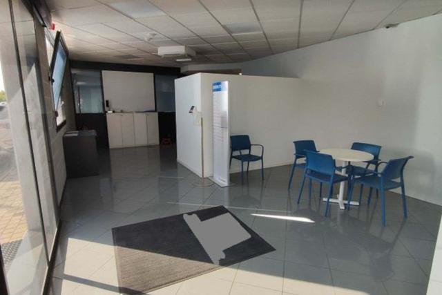 #24092 Uffici con area scoperta di pertinenza in vendita - foto 4