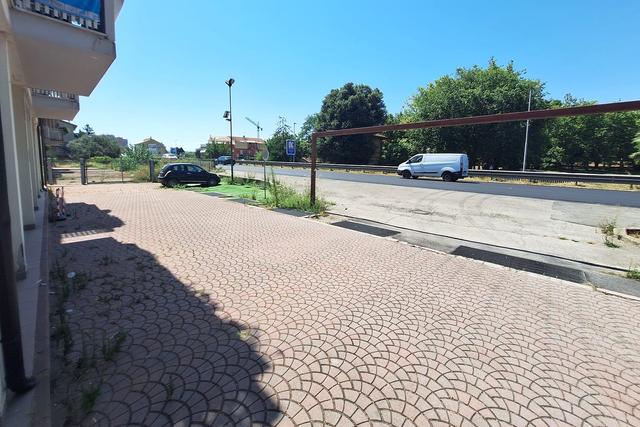 #24124 Area urbana a corte sul fronte di palazzina in vendita - foto 4