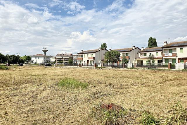 #24159 Terreni edificabili di 681 mq in vendita - foto 3