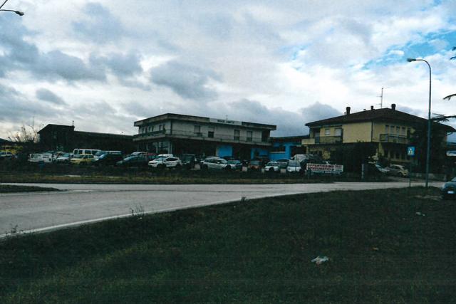 #24187 Locale commerciale al primo piano in vendita - foto 2