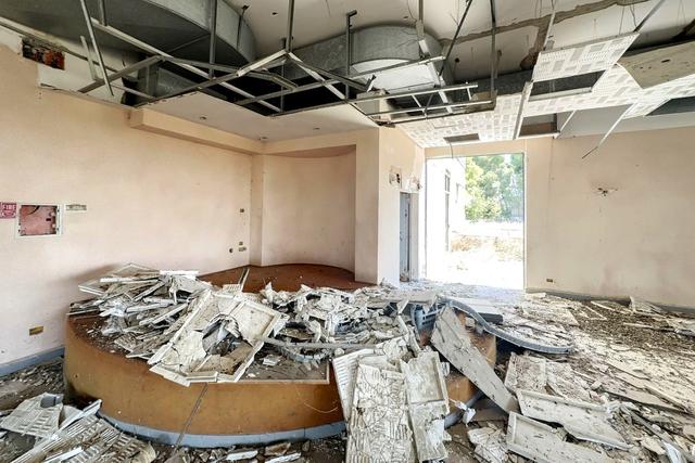#24196 Hotel con pertinenze da ristrutturare e bonificare in vendita - foto 14
